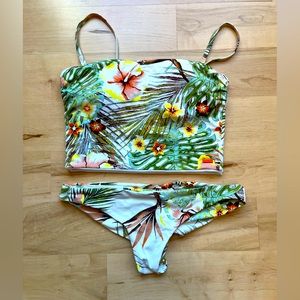 2/$10 Tropical tankini Roxy set